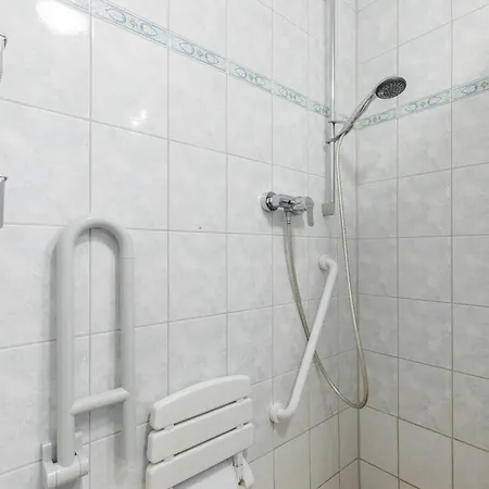 Res Minervapark Whg 08 Apartman